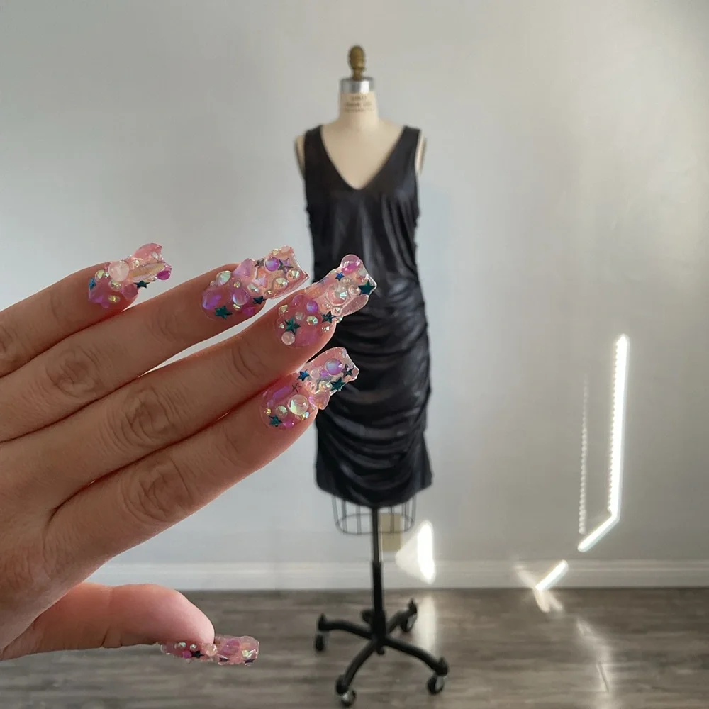 Metallic Ruched DRESS body con - Picture 8 of 9